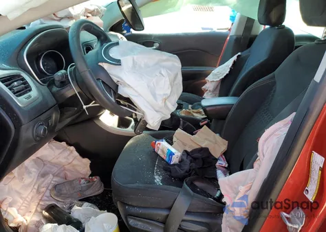 2018 Jeep Compass Sport z USA, uszkodzony, nr VIN 3C4NJCAB6JT204441